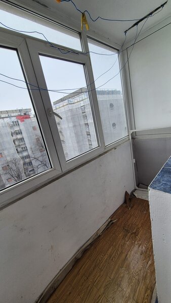 Auchan, Titan, apartament 2 camere de vanzare.